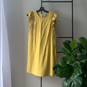 Gorgeous mustard yellow‎ ruffle shoulder dress